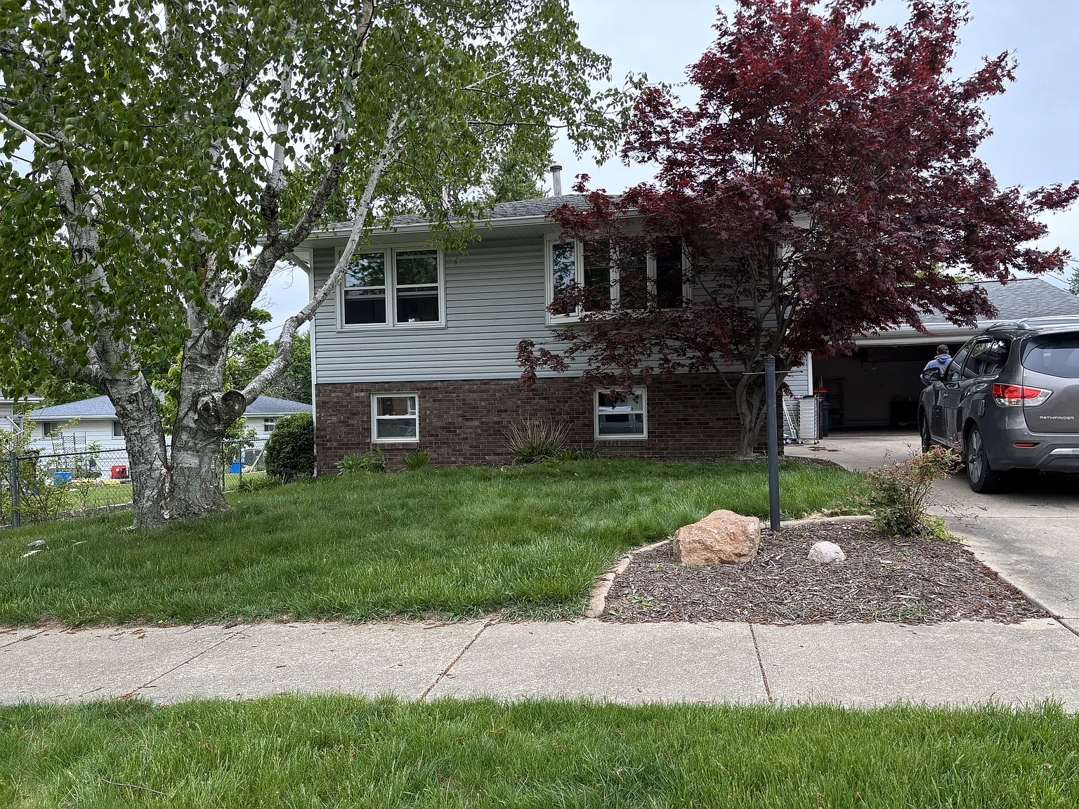 6811 N Rockvale Dr photo 1