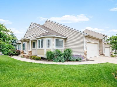 7359 Chino Valley Dr SW, Byron Center, MI, 49315