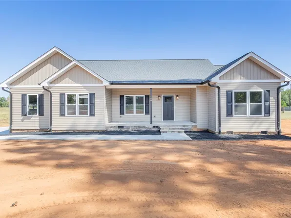 108 Lakewood Ln, Anderson, SC 29626