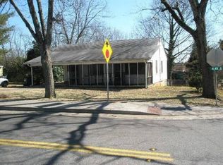 1414 Alice St, Griffin, GA 30223
