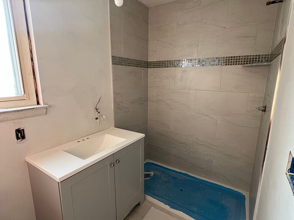 2nd image of 28130 Park Ct