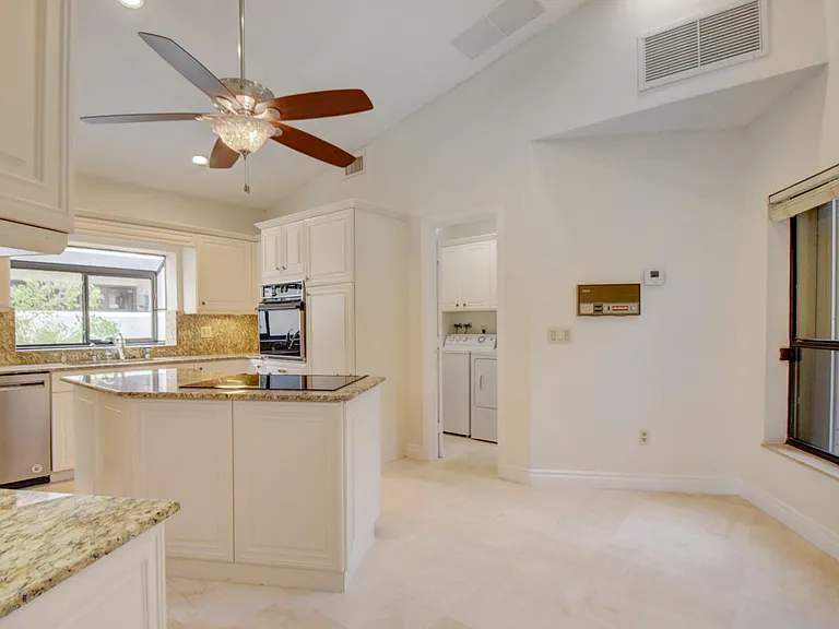 22595 Esplanada Cir W — Photo 18
