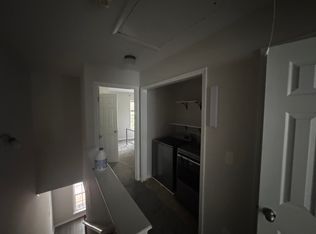 628 Pecan Knoll Dr, Marietta, GA 30008