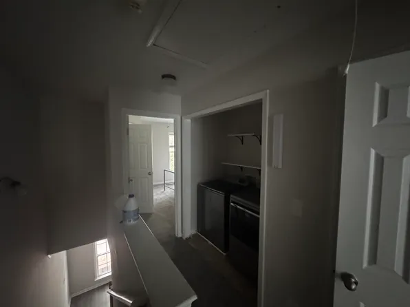 628 Pecan Knoll Dr, Marietta, GA 30008
