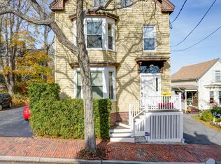 35 Melbourne St APT 1, Portland, ME 04101