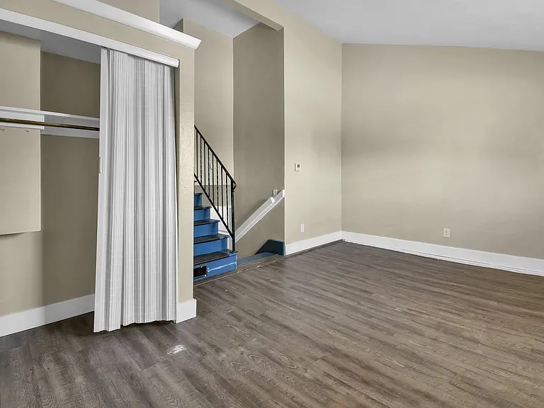 1794 Genessee Ave #1 — Photo 3