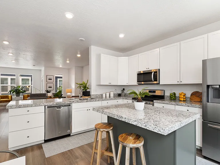 4713 S Hillhouse Cv #103 — Photo 3