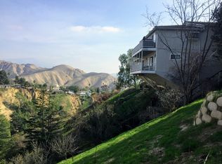 11323 Overlook Trl, Lake View Terrace, CA 91342