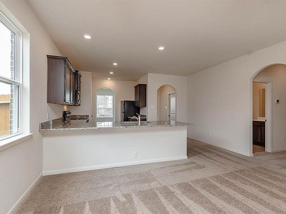 3rd image of 10615 Hillside Creek Dr