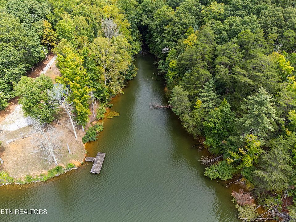 2nd image of Old James Ferry Rd
