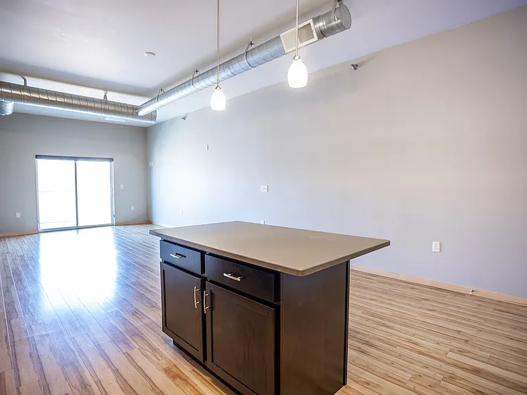 Uptown Exchange Lofts — Photo 21