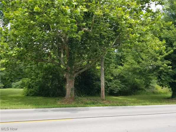 7668 Murray Ridge Rd, Elyria, OH 44035