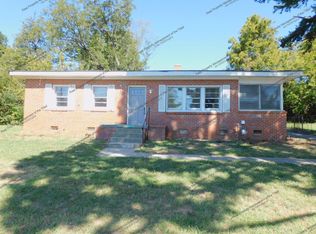2228 Delta Pl, Greensboro, NC 27406