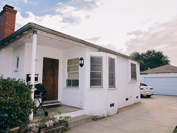 3rd image of 6053 Rowland Ave