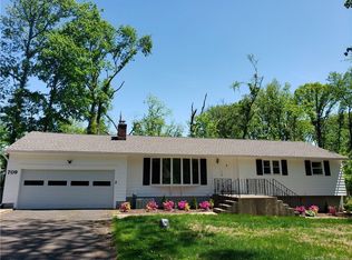 709 Still Hill Rd, Hamden, CT 06518