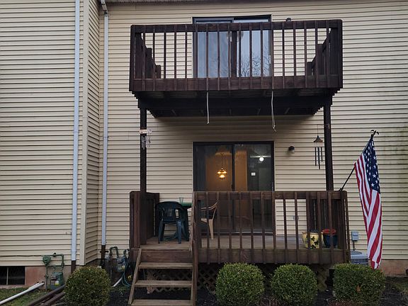 Back elevation with Deck and Balcony view