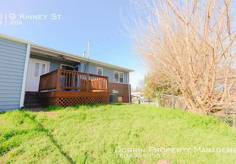 1019 Kinney St — Photo 17