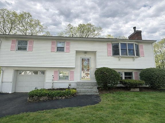 5th image of 51 Bedard Avenue