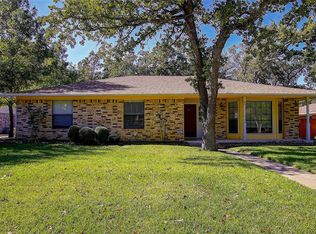 2317 Bluebird Ct, Grapevine, TX 76051
