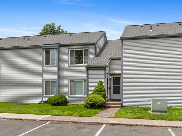 128 Candlewood Drive #128, South Windsor, CT 06074