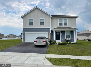 82 Eurasian Dr, Bunker Hill, WV 25413