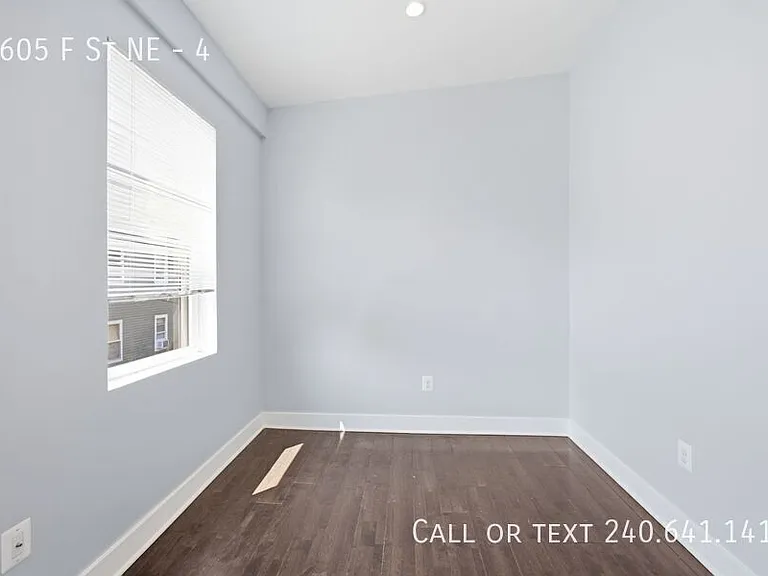 1605 F St NE #4 — Photo 9