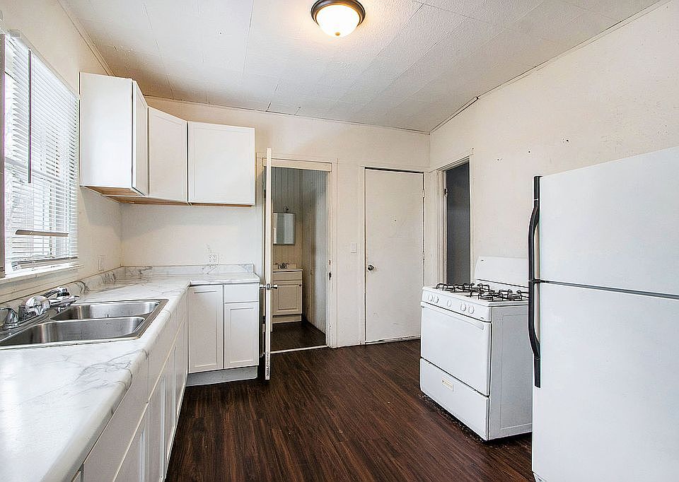 1st image of 614 Wallace Ave
