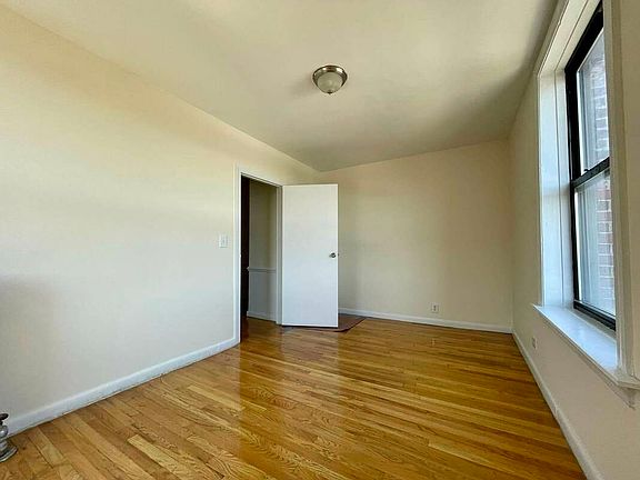 3rd image of 500 W 140th St APT 7