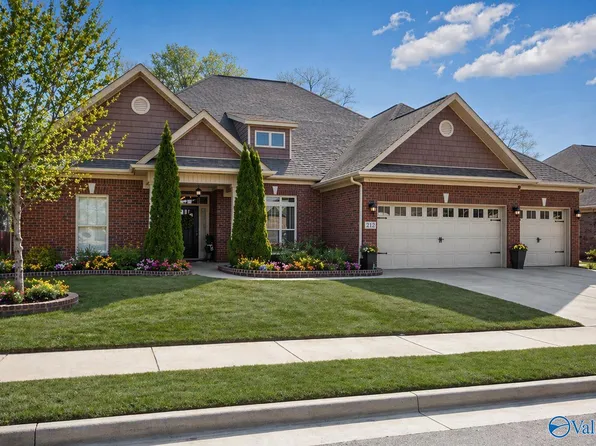 212 Trailing Creek Rd NW, Madison, AL 35757