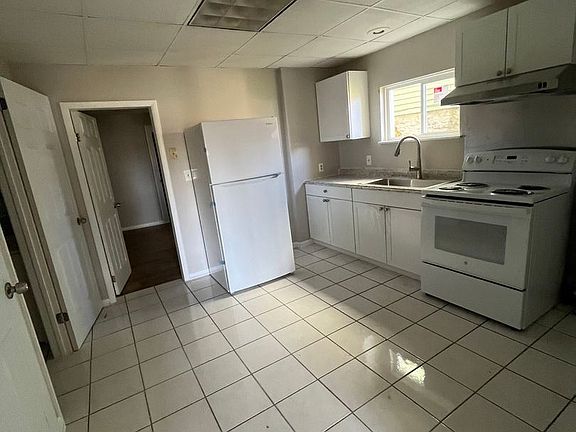 2nd image of 2515 N Main Ave #11612511