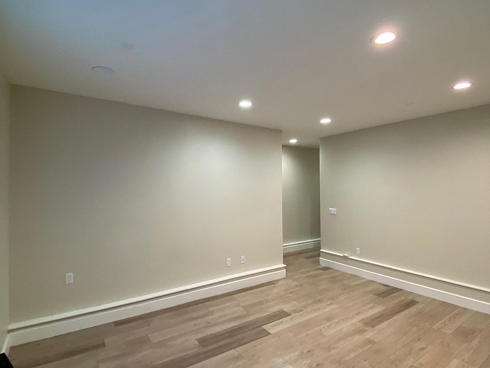 1st image of 2477 Lombard St