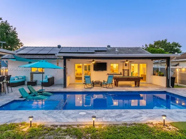 22330 SW 65th Ave, Boca Raton, FL 33428
