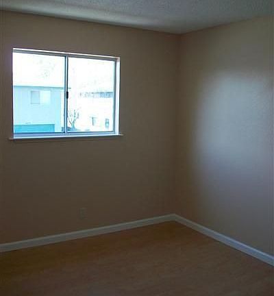 2nd image of 4455 Townehome Dr