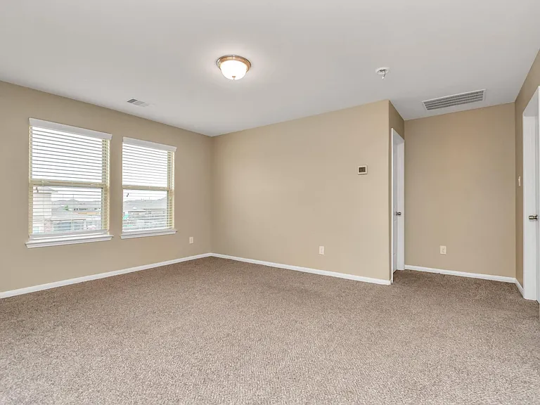 3734 E Briarlilly Park Cir — Photo 32