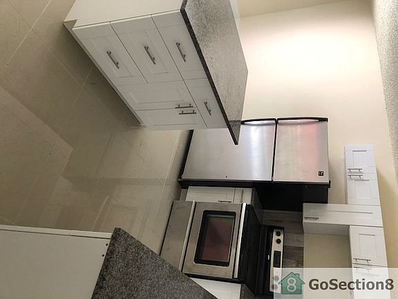 4th image of 5839 Blueberry Ct