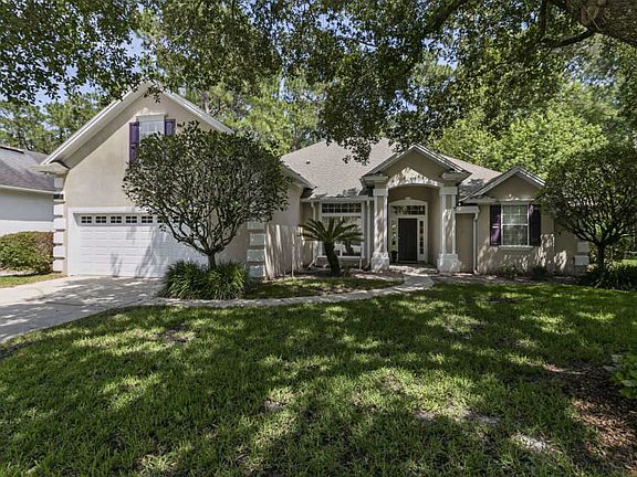 2nd image of 8707 Rolling Brook Ln