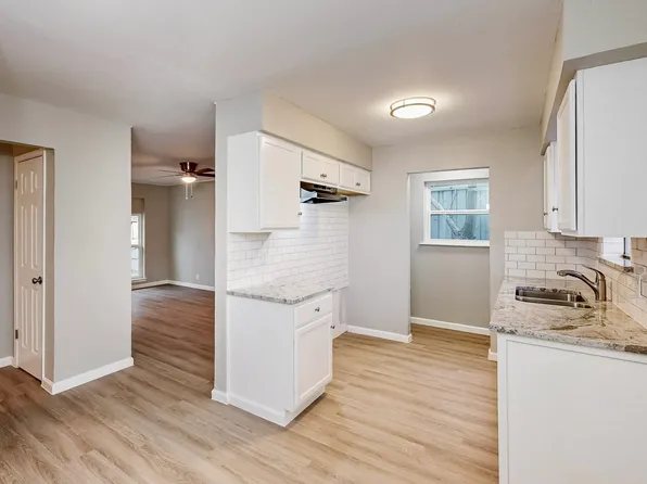 4217 Linda Ln, Balch Springs, TX 75180