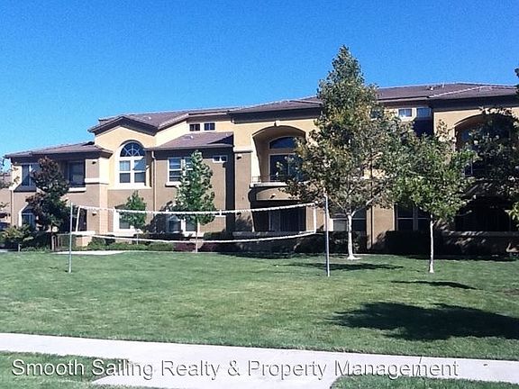 4th image of 1900 Danbrook Dr Unit 1326