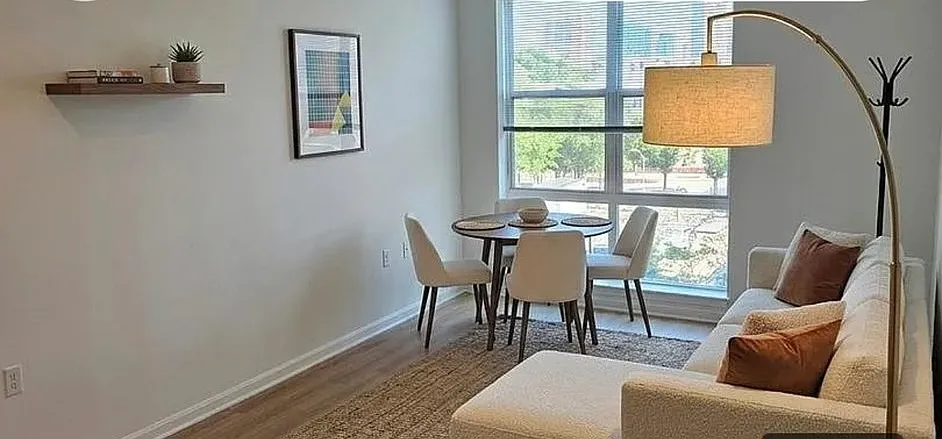 1 bed, 610 sqft, $2,300 — Photo 2