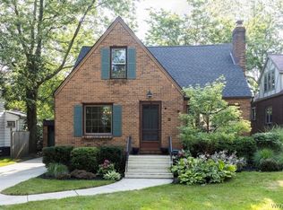 470 Berryman Dr, Amherst, NY 14226