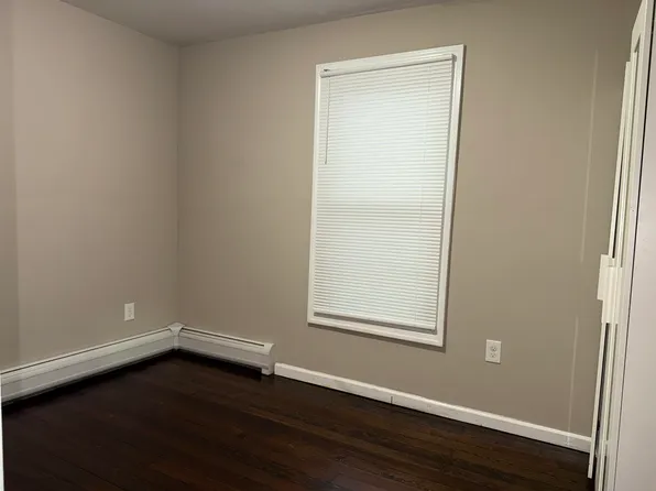 339 Forest St, Kearny, NJ 07032
