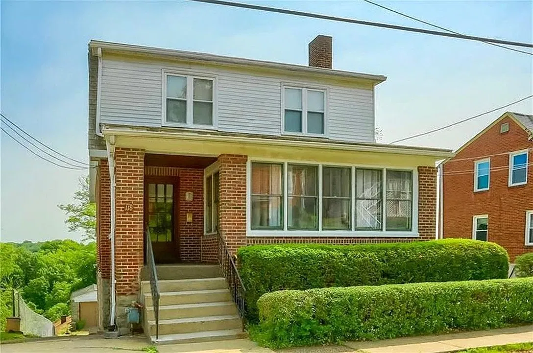 2 bed, 800 sqft, $1,345 — Photo 1