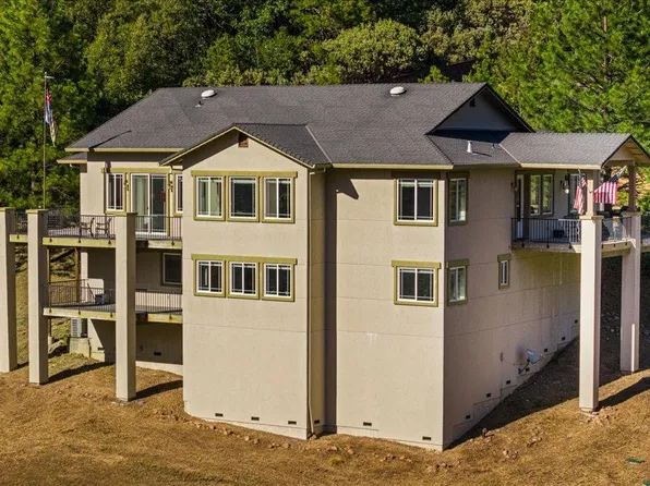915 Eden Valley Rd, Colfax, CA 95713