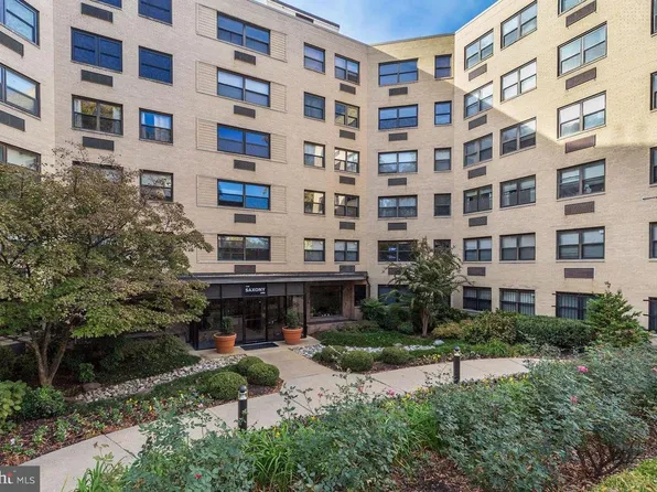 1801 Clydesdale Pl NW, Washington, DC 20009