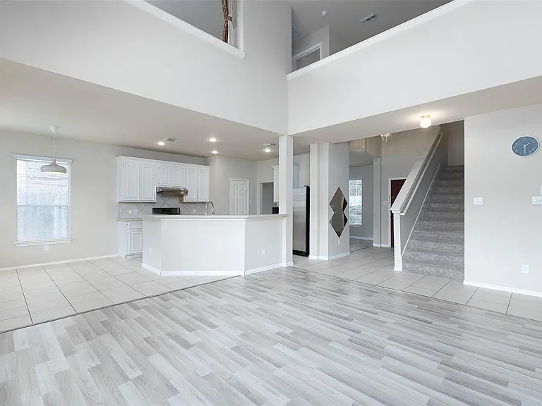 21418 Grand Hollow Ln — Photo 17