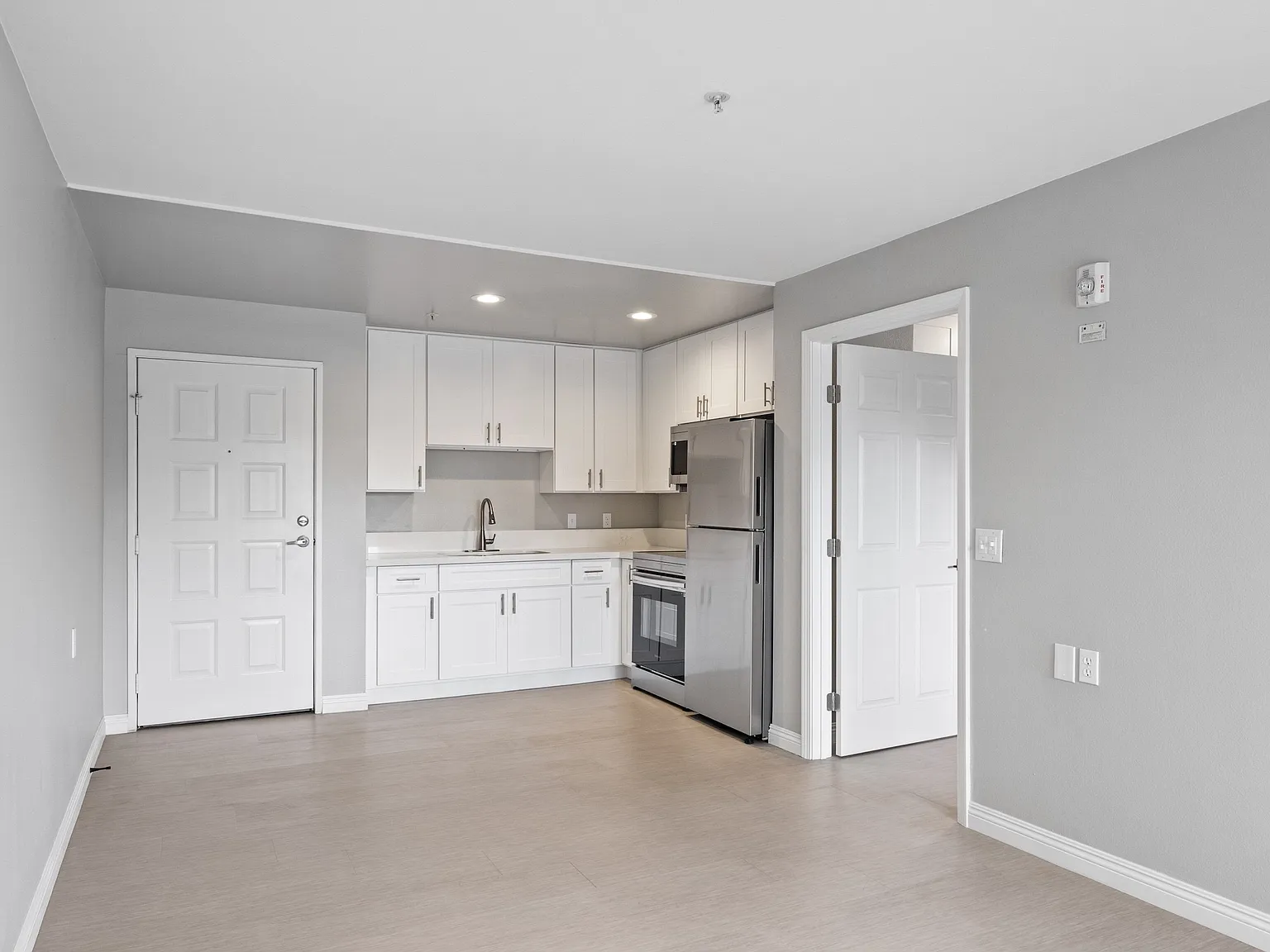 Valley View Senior Apartment Homes — Photo 4