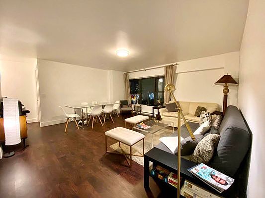 5th image of 2427 Frederick Douglass Blvd #2G