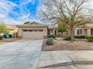 1461 W Armstrong Way, Chandler, AZ 85286