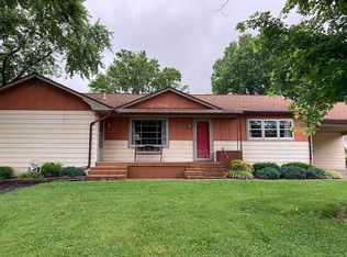 105 E Graham St, Fredonia, KY 42411