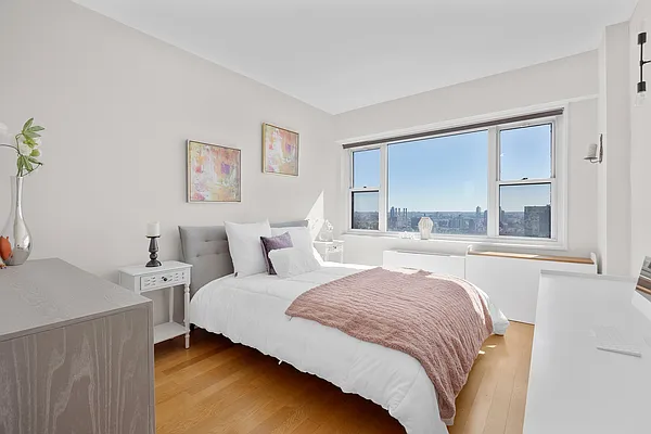 Sold by Keller Williams NYC | media 7